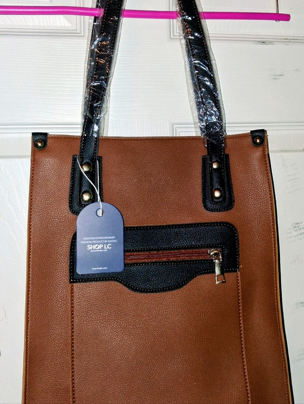 PASSAGE TOTE